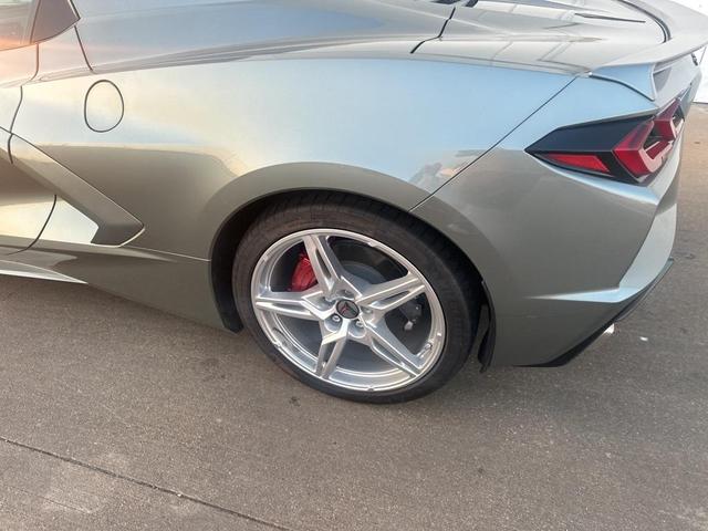 2024 chevrolet corvette stingray w/2lt