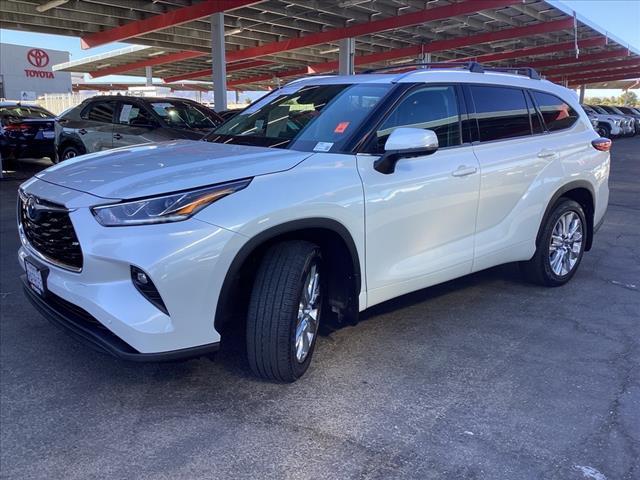 2022 toyota highlander hybrid limited
