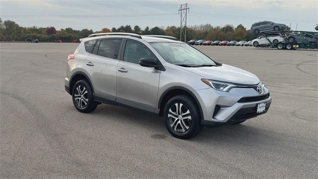 2016 toyota rav4 le