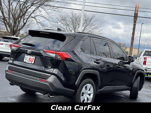 2019 toyota rav4 le