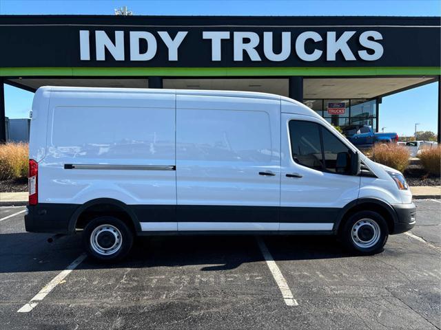 2023 ford transit-250 base