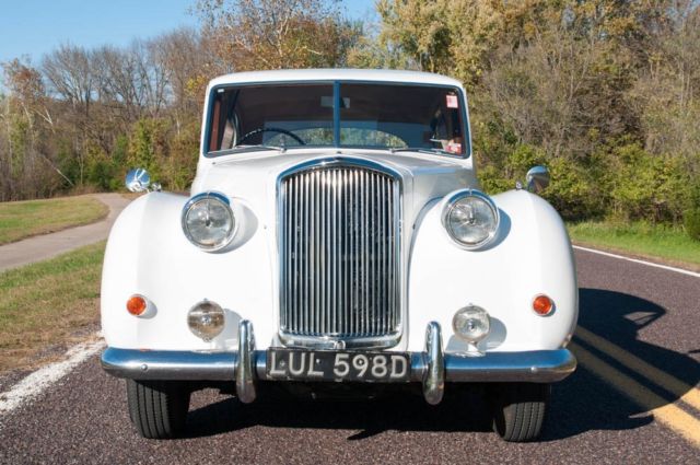 1966 austin vanden plas limousine, dual ac, 6-cyl, auto, new brakes, look