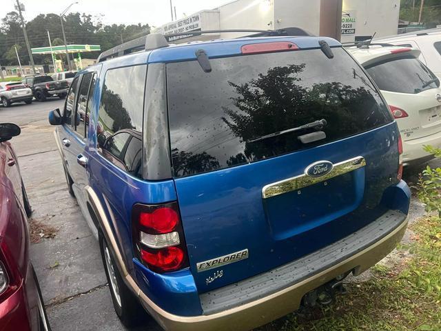2010 ford explorer eddie bauer