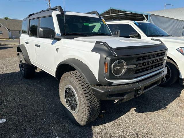 2023 ford bronco base