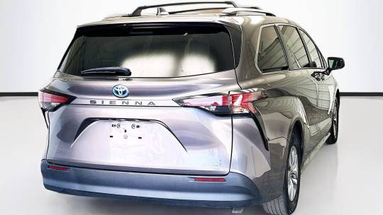 2021 Toyota Sienna