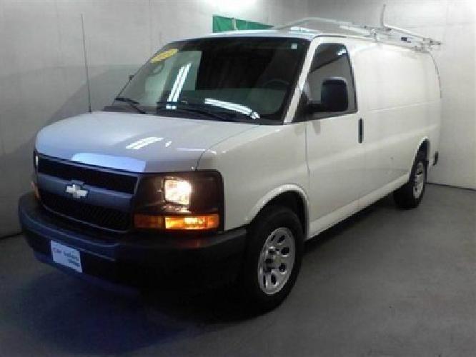 2011 chevrolet express 1500 cargo van 3d in cincinnati, oh