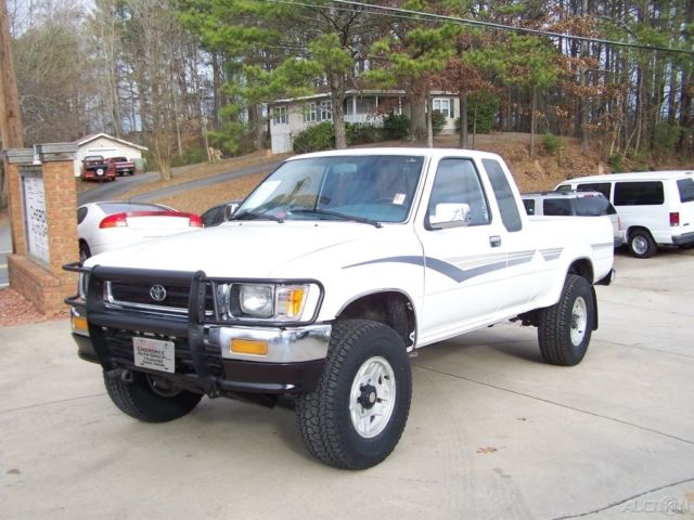 see video & pic nice cold ac pwr pkg short bed 4wd 3.0l v6 auto hi lux sis hilux