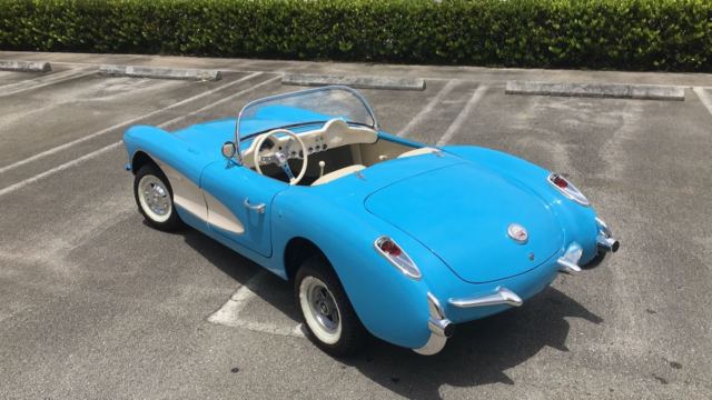 mini 1956 chevrolet corvette