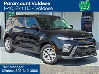 2022 Kia Soul lx