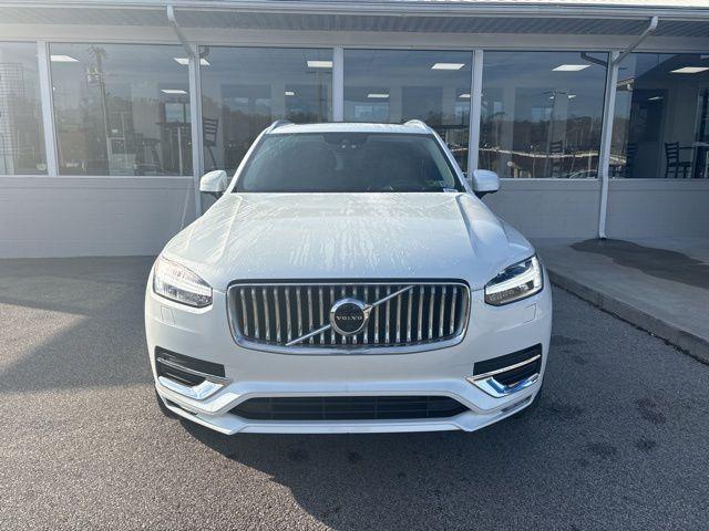 2022 volvo xc90 t6 inscription 7 passenger
