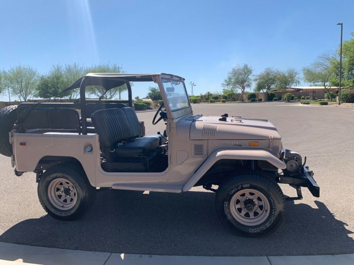 toyota land crusier fj40