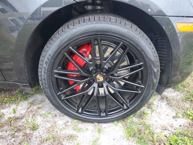 2023 porsche macan gts