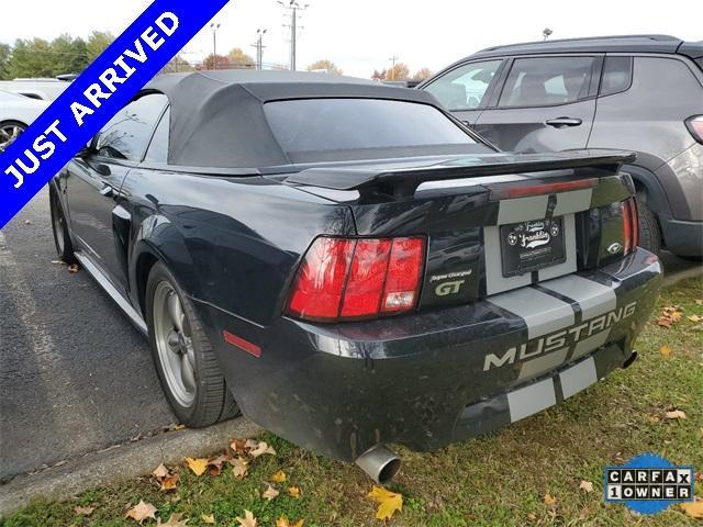 2003 ford mustang gt
