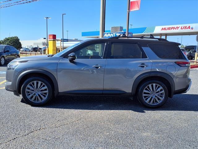 2022 nissan pathfinder sl