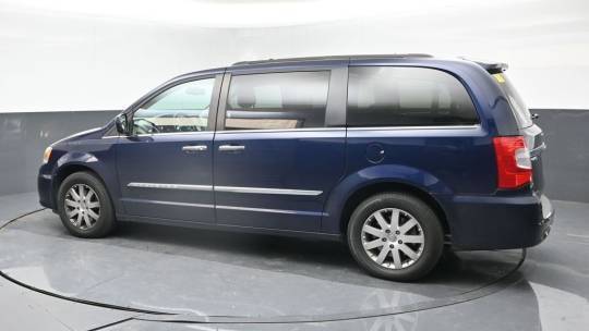 2016 Chrysler Town & Country