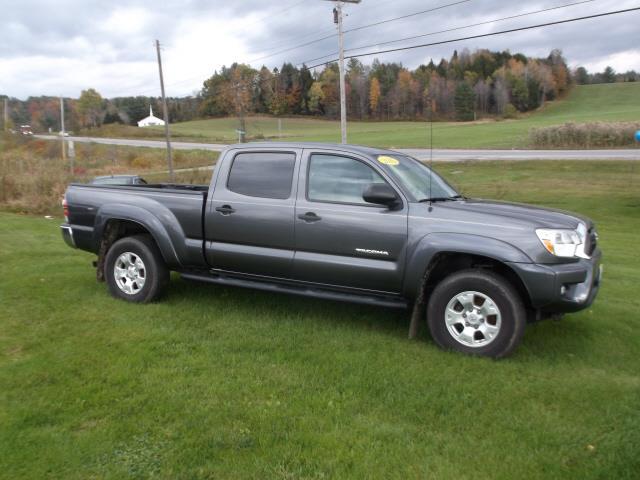 2015 toyota tacoma v6 4x4 v6 4dr double cab 6.1 ft sb 5a for sale in hyde park, vermont