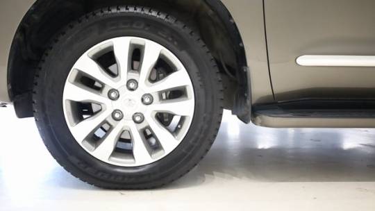 2016 toyota sequoia limited