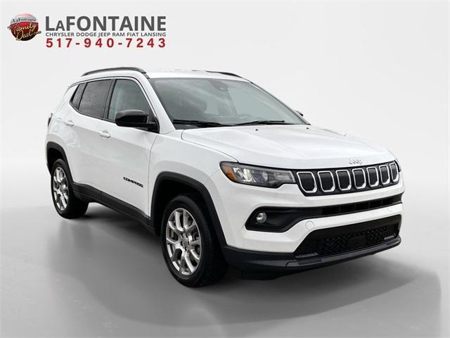 2022 jeep compass latitude lux