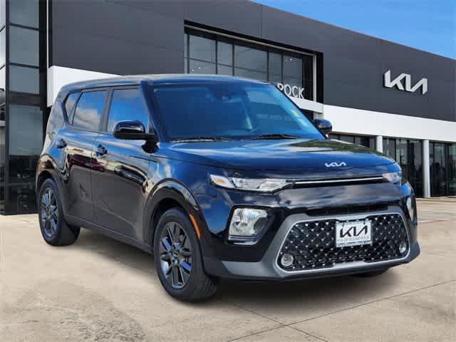 2022 kia soul ex
