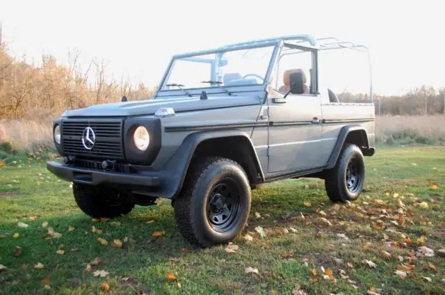 1988 mercedes-benz 240gd 2 or 4 wheel drive, 2.4 liter diesel , 4 speed manual