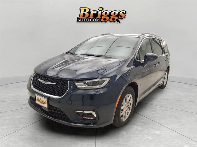 2022 chrysler pacifica touring