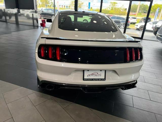 2017 ford mustang gt premium