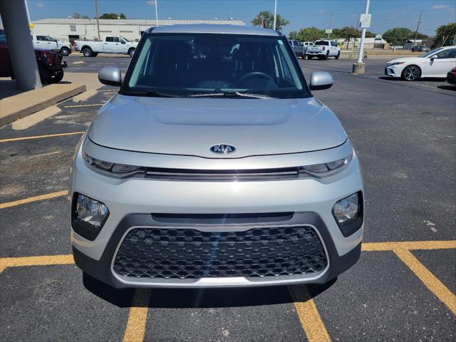 2021 kia soul lx
