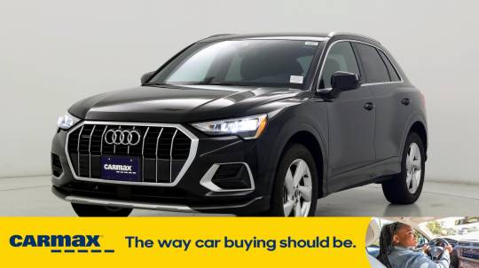 2022 Audi Q3