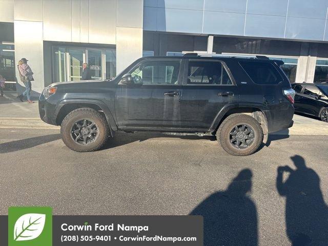 2021 toyota 4runner sr5
