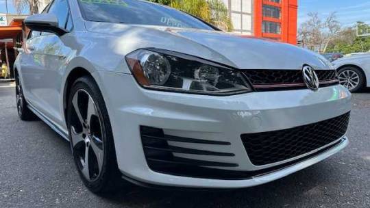 2017 Volkswagen Golf GTI