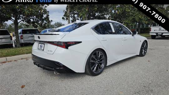 2022 Lexus IS