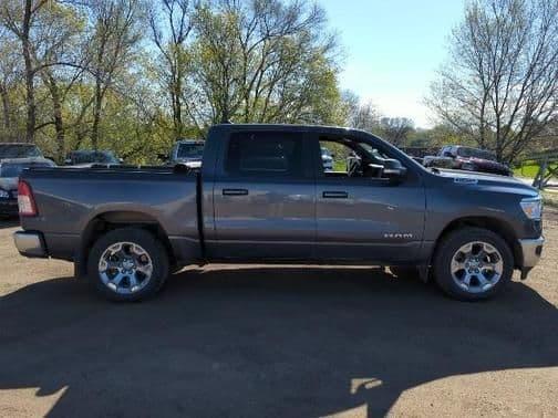2021 ram 1500 big horn/lone star 4x4 crew cab 144.5 in. wb in bismarck, north dakota