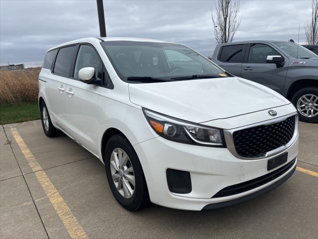 2017 kia sedona lx