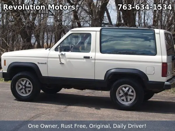 1987 ford bronco ii, one owner new mexico truck. 4wd, great shape!