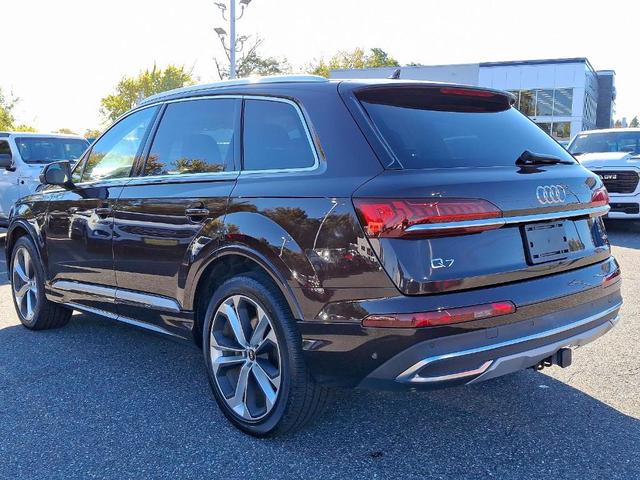 2021 audi q7 55 premium plus