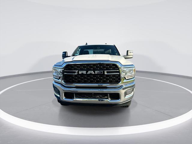 2024 ram 2500 big horn regular cab 4x4 8' box