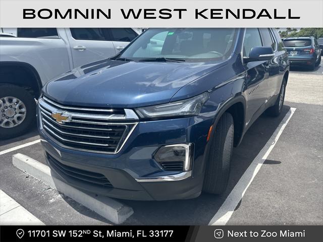 2022 chevrolet traverse lt cloth