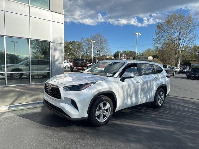 2023 toyota highlander l in hickory, north carolina