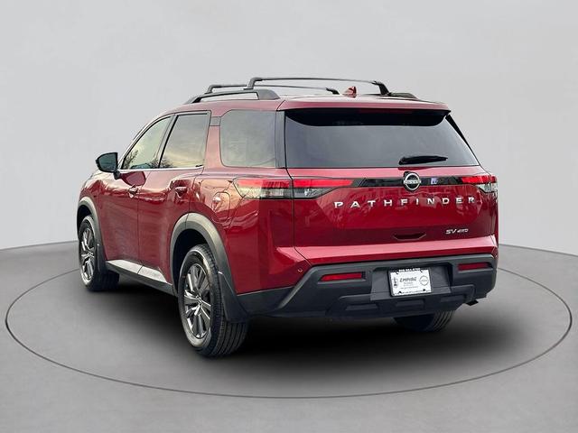 2022 nissan pathfinder sv