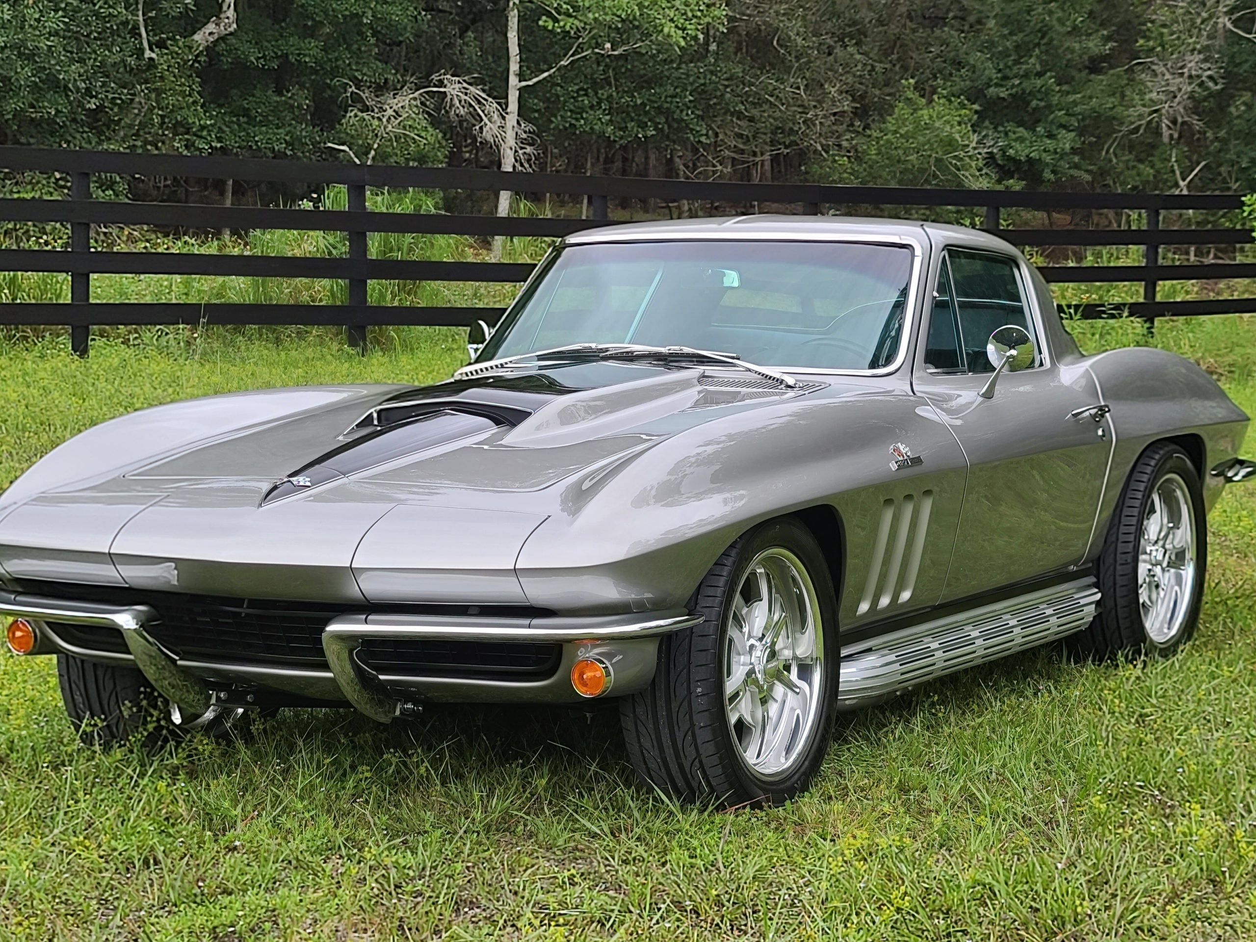 1966 chevrolet corvette coupe