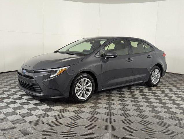 2024 toyota corolla hybrid le