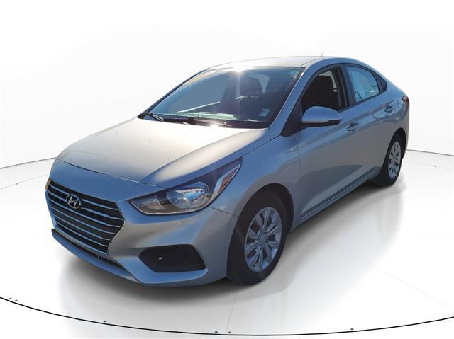 2021 hyundai accent se