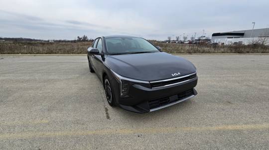 2025 Kia K4
