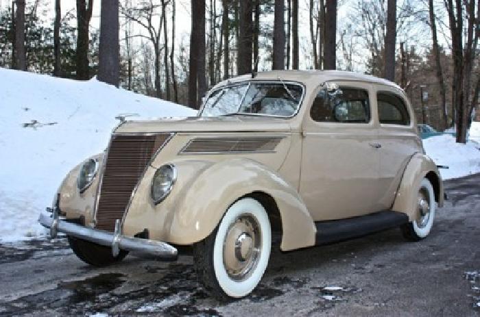 1937 ford deluxe tudor touring sedan in carmine, tx
