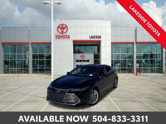 2021 toyota avalon hybrid limited
