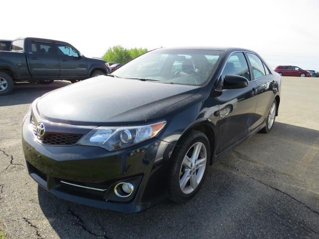 2014 toyota camry se se 4dr sedan for sale in hammond, maine