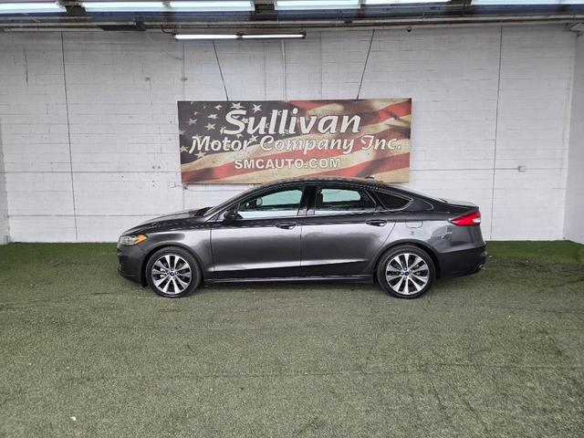 2019 ford fusion se