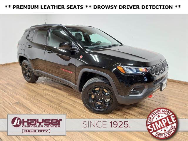 2023 jeep compass trailhawk