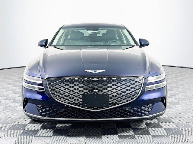 2023 genesis electrified g80 base
