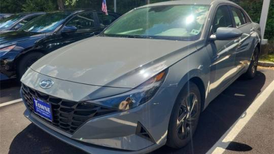2022 hyundai elantra hybrid blue